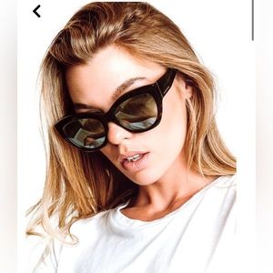 Balenciaga B103 Authentic